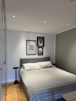 2 bedroom apartment renovated in the heart of Paris